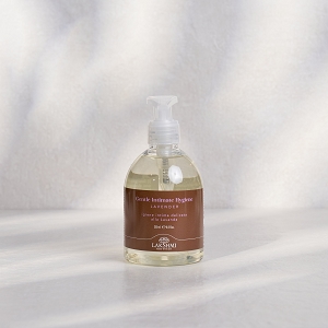 DETERGENTE INTIMO DELICATO ALLA LAVANDA - Per tutta la famiglia, naturali, delicati e protettivi Azione antisettica, utile in caso di bruciori o irritazioni, capace di difendere le mucose e di non alterare la flora batterica amica.