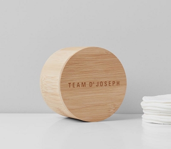 DISCHETTI RIUTILIZZABILI IN BAMBU' 100% SOSTENIBILI - I dischetti di bambù naturali e riutilizzabili sono incredibilmente morbidi e sono ideali per rimuovere delicatamente le impurità e i residui di trucco.